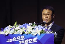 한병도 "조국혁신당, 검찰개혁·민생문제 해결 함께 하길"