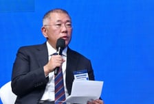 자동차·로봇 넘어 도시 단위로… 정의선 '피지컬 AI' 액셀