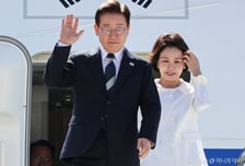 브라질 도착한 이재명 대통령, 곧 룰라 만난다…C-390 시찰도
