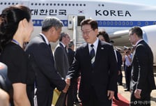 李대통령 지지율 46.3% '2주연속 하락'…민주 41.3%·국힘 40.6%
