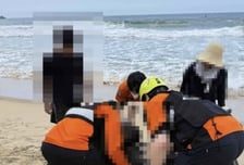 물에 빠진 10대 형제 구하려다...군인 2명 숨졌다