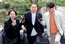 경찰 "'김병기 사건' 수사 마무리 노력 중"…10개월째 장기화