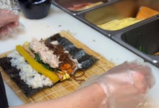 "계란 한 판 5천원대→1만원 육박"...빵집도 김밥집도 문 닫을 판