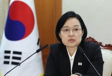 한성숙 총리 "부동산 문제, 어려운 숙제…책임감·무거움 느껴"