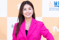 사망설 이어 이번엔 사칭 계정…신애라 "속지 마세요" 당부