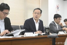 제조업 고용 부진 지속…"부진 업종 대응방안 순차 발표"