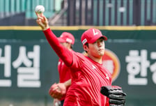 '롯데 김진욱-KIA 이의리-한화 김서현처럼' SSG도 日 유학 보낸다, "후반기 1군 전력 구축+유망주 성장 도모"
