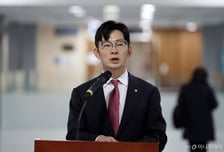 박충권 "정성호, 꼼수 사퇴 말고 보완수사 폐지 거부권 건의해야"