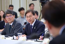 국민연금 '매도 폭탄' 없었다...코스피 폭락 와중에도 '순매수'