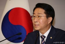 조정식 "현직 대통령 연임, 국민 선택"…국민의힘 "검은 속내 드러내"