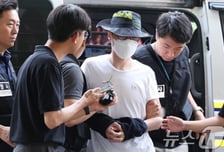 "중국 스파이" 이웃에 '장검' 휘둘러 살해…거울 보며 한 행동 '소름'[뉴스속오늘]