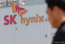 [속보]SK하이닉스, 10여개 고객과 장기공급계약…추가 계약도 논의