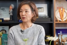 배종옥, 결혼 1년 반 만에 이혼…싱글맘 심경 "홀가분, 더 편했다"