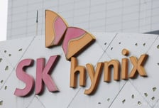 [컨콜]SK하이닉스 "HBM4 판매 확대…하반기 실적 개선 강화될 것"