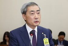 신현송 총재 "금리인상 기조 이어갈 필요…물가 목표 상회 지속"