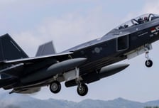 KF-21, 10여년 만에 체계개발 종결…"미래 향한 위대한 비상"