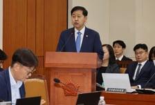 구윤철 "부동산 세제, '징벌적'이란 인식 안갖도록 합리적 방안 마련"
