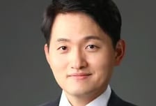 [이권호 변호사 칼럼] AI와 인류의 미래(4)-몸을 얻은 AI와 노동의 미래