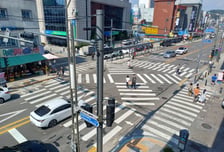 대각선 횡단보도 깔고 차로 넓히고…용인시, 교차로 '교통체질' 개선