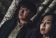 '결혼의 완성' 김대명·이상희, 피투성이 투샷...빌런 부부의 시발점 단서