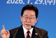 李 대통령, 칠레 동포 만나 "온라인 금융위임장, 이 쉬운 걸 왜 안했나"