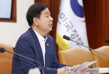 구윤철 "금융시장 변동성 높아져 적극 관리 필요…적기 대응"