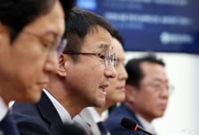 與, 청와대 특별감찰관 부활 예고…최길수 변호사 추천