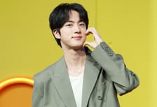 BTS 진, 한남더힐 127억에 매도·82억 시세차익…매수자는 79년생