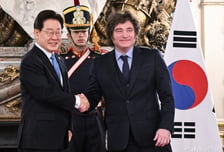 [속보]이재명 대통령-밀레이 아르헨티나 대통령 정상회담 '종료'