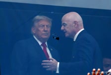 FIFA 트럼프 일가 매각 철회…거센 반발에 백기