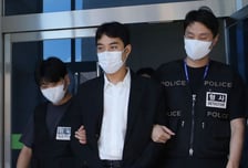 휴대전화 열었더니…최영중 전 시의원 '또 다른 미성년자 성매수' 정황