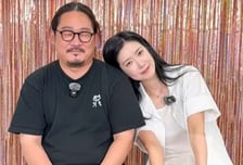 '흑백' 김도윤 셰프, 여배우와 공개 열애…"SNS는 언팔·차단" 왜