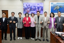 교육위, 후반기 국회 첫 회의…여야 간사 고민정·이인선 선임