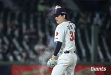 '9회 1점 차 살 떨리는 1, 3루 위기' 그래도 김태형 감독은 "필승조가 집중력 발휘했다" [부산 현장]