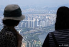[단독] 당정, '국민연금 1%' 공공 임대주택에 대체투자 검토
