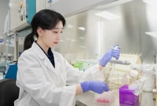 한국콜마, 산호 안전성 검증 체계 구축…친환경 선케어 지원