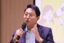애경산업, 생활용품 서울시에 기부…"필요한 이웃에 도움될 것"