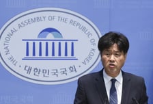 정청래, 레버리지 ETF 책임론 묻자…김용 "솔직히 반명 커밍아웃해라"
