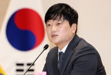 "축협 얼마나 천박한지 보여줘"...박문성, 심판 성접대 스캔들에 폭발