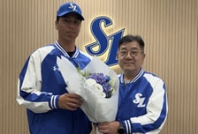 '1달간 외인만 3명 영입' 삼성 우승에 진심이네! 페덱→보스→미야모리까지 빠르게 데려왔다