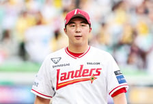 'ERA 6.28→3.86' 어떻게 이런 일이, SSG에 일어난 기적... '문학시대 화려한 라스트 댄스' 위해
