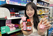 CU, 건기식 운영점 2000곳 늘린다...특화 상품 확대