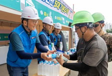 폭염에 현장 찾은 박상신 DL이앤씨 대표…"근로자 안전 최우선"