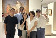 김제동, 오랜만에 근황 공개…이문세·노사연과 밝은 미소