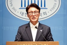 김민석 "당적 정리·조희대 탄핵 추진…주 2회 지역서 상주할 것"