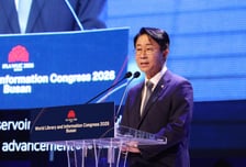 조정식 "AI 시대일수록 스스로 질문하는 능력 중요…도서관 역할 커져"