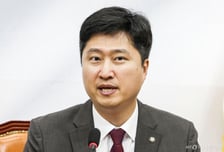 野 '한동훈 복당' 설전…"탄핵 찬성 후회하나" vs "복당운동권 근절"