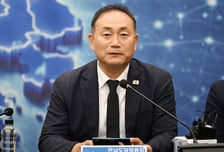 김정관 "삼전닉스, 수도권 공장 추가?…용수·전력·부지 등 근본적 한계"