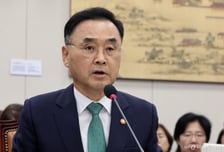 차정인 "수능 서·논술형 도입돼도 학원 갈 필요 없어…폭넓게 독서하면 충분"