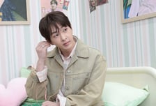 온유, '주사 이모' 의혹 경찰 조사…"의사로 알아, 의심 못했다"